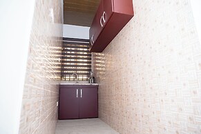 Cute & Comfy Condo  Close to Highway