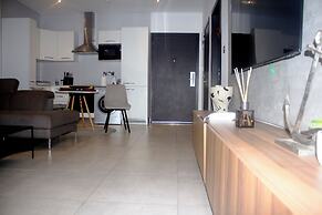 Fantastic Luxury Gem 5 Location Pool Gym