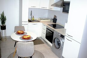 Fantastic Luxury Gem 5 Location Pool Gym