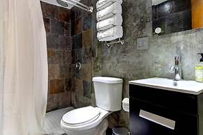 1 Bed 1 Bath 1 Parking Boutique Apt