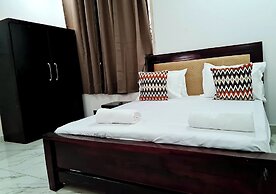 Gorgeous Quiet & Comfy Close to Highway