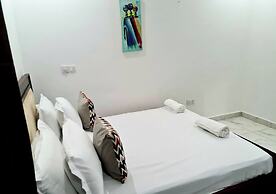 Gorgeous Quiet & Comfy Close to Highway