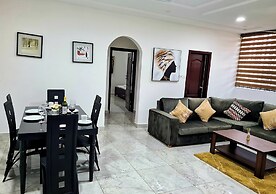 Gorgeous Quiet & Comfy Close to Highway