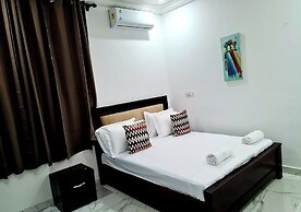 Gorgeous Quiet & Comfy Close to Highway