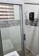 Gorgeous Quiet & Comfy Close to Highway