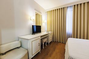 Riverside rooms at Hotel Fieri