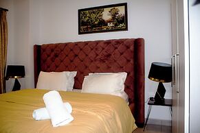 Immaculate Beauty Gem Location Pools Gym