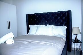 Immaculate Beauty Gem Location Pools Gym