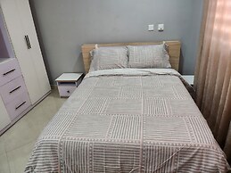 Spacious Luxury 3Bed Hse in Tema Netflix