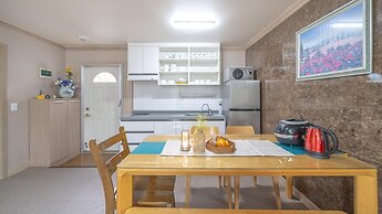 Ganghwa White Stone Pension