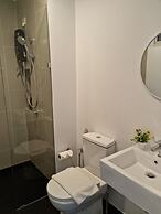 Una Residence By Maya