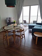 Una Residence By Maya