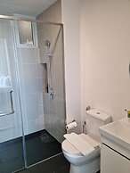 Una Residence By Maya