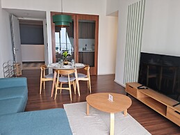 Una Residence By Maya