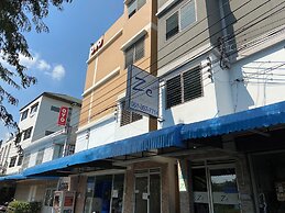 Ze Residence Rarm Intra