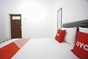 OYO 93971 Villa Kamandalu