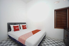 OYO 93971 Villa Kamandalu