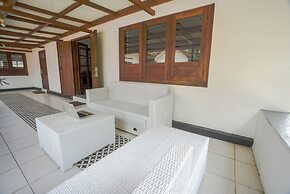 OYO 93971 Villa Kamandalu