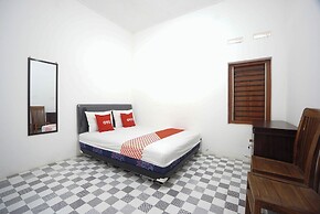 OYO 93971 Villa Kamandalu