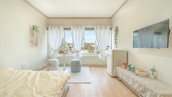 Yeosu Canada meo Village pet Pension