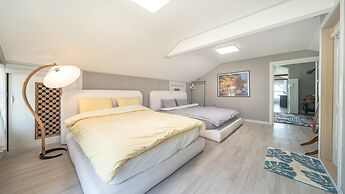 Yeosu Canada meo Village pet Pension