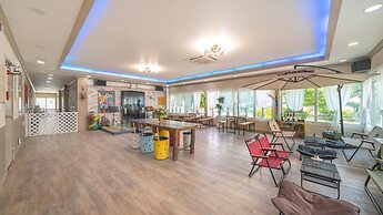 Yeosu Canada meo Village pet Pension