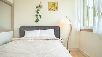 Yeosu Canada meo Village pet Pension