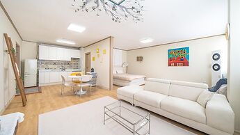 Yeosu Canada meo Village pet Pension