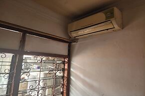 OYO Life 93979 Gubeng Homestay Syariah