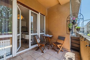 Lavanda Apartment With Terrace