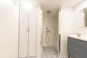 PORT CITY HAIFA - Authentic Luxury BG