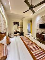 Hotel Grand Kailash Haveli