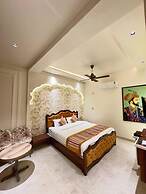 Hotel Grand Kailash Haveli