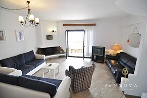 Zennova 43 Pirgadikia Sky & Sea Home