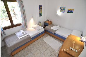 Zennova 43 Pirgadikia Sky & Sea Home