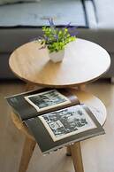 Gumińska Apartment Warsaw by Renters