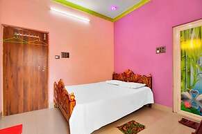 iROOMZ Tilottama Guest House