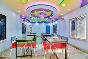 iROOMZ Tilottama Guest House