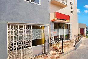 iROOMZ Tilottama Guest House