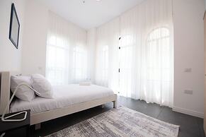 PORT CITY HAIFA -  Flea Market Luxury