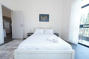 PORT CITY HAIFA -  Flea Market Luxury