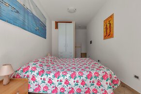 3949 Ondamar - Trilo Semi by Barbarhouse