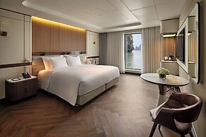 Grand Pioneers Halong Bay Cruise 2