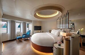 Grand Pioneers Halong Bay Cruise 2