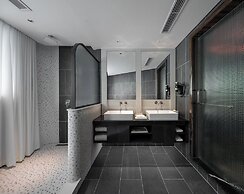 Grand Pioneers Halong Bay Cruise 2