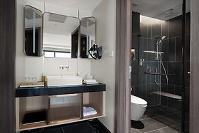 Grand Pioneers Halong Bay Cruise 2