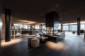 AKI Family Resort PLOSE