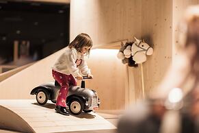 AKI Family Resort PLOSE