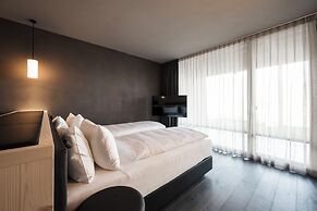 AKI Family Resort PLOSE