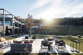 AKI Family Resort PLOSE